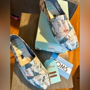 Disney x TOMS classic blue Cinderella printed canvas